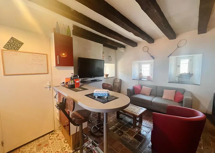 So British ! Atypique Et Sa Petite Terrasse Apartman Poitiers