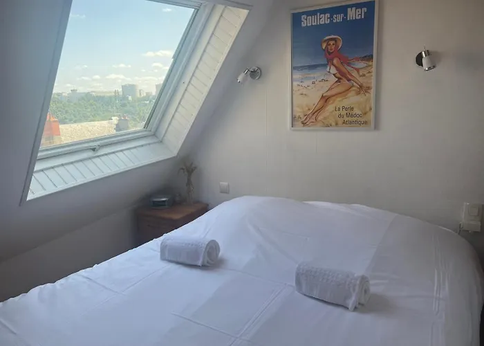 Apartment So British ! Atypique Et Sa Petite Terrasse Poitiers